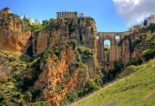 Španělské město Ronda vás okouzlí na první pohled